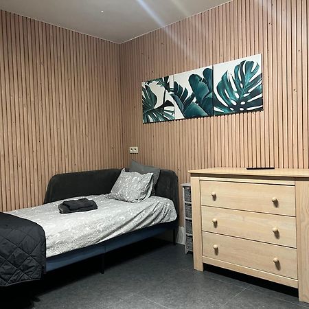 Ferienwohnung Dame Cerise Wavre Exterior foto