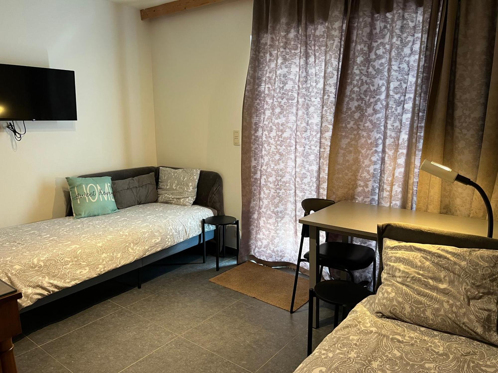 Ferienwohnung Dame Cerise Wavre Exterior foto